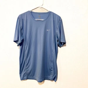 Nike Sportswear T-Shirt Uomo Blu Medio Abbigliamento Sportivo Activewear Top Med - Foto 1 di 5