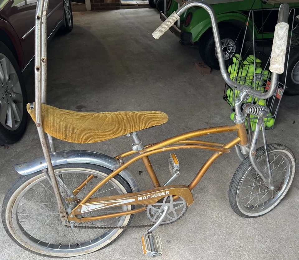 Bicicleta muscular CCM Lowrider Marauder 1 velocidad asiento banana 20” rara de colección Foto 1 de 4