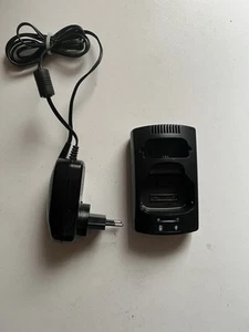 Sepura Desk Charger STP8000/9000 - Zdjęcie 1 z 2