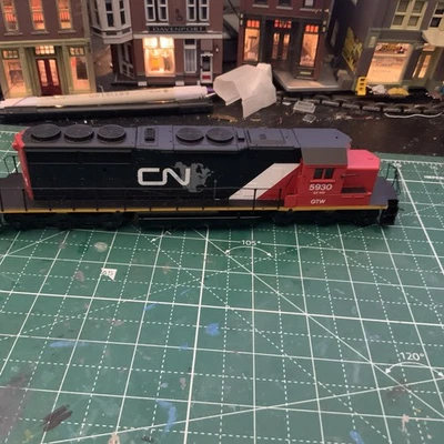 Athearn Blue Box Canadian National SD 40-2 escala HO con luces y sonido DCC Foto 1 de 4