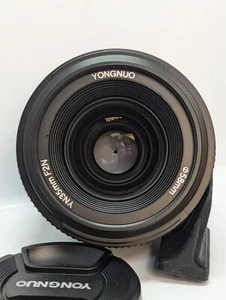 YONGNUO 35mm f/2.0 Auto Fixed Wide-Angle Lens for Nikon F DSLR N3O8 - Picture 1 of 4