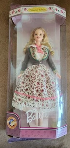 Barbie Austrian 1998, neu in leicht beschädigter Verpackung - Bild 1 von 4