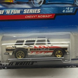 Hot Wheels Chevy Nomad 1999 Surf 'N Fun Series base metálica diecast #4/4 -#964 - Imagen 1 de 7