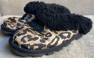 UGG schwarz braun Leoparden Punkte Tiermuster Pantoletten Hausschuhe Schuhe Damen 9 - Bild 1 von 14
