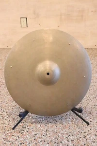Zildjian 18" A. Avedis Sizzle Crash Cymbal Vintage 1960's 1,542g's - Picture 1 of 13