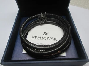 Swarovski Swan Necklace Black Leather Iconic Black Crystal Enamel Swan Gift - Picture 1 of 7