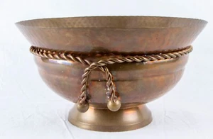 Brass bowl, 5 1/2" high, 10" diameter - Picture 1 of 3