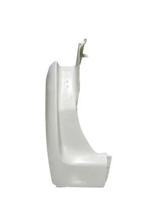 Ford F650 / 750 2000-2015 Aftermarket Fiberglass Fender Extension Left (Drivers) - Image 1 of 2