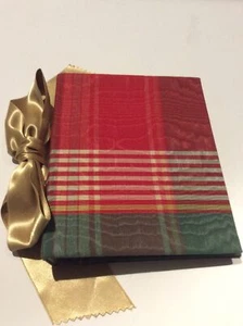 Beautful Christmas Holiday Plaid 4” By 6” Photo Album Gold Satin Bow - Picture 1 of 5