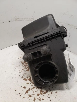 Air Cleaner 3.5L VIN 4 8th Digit Opt L66 Fits 04-07 VUE 1424030 - Image 1 of 4