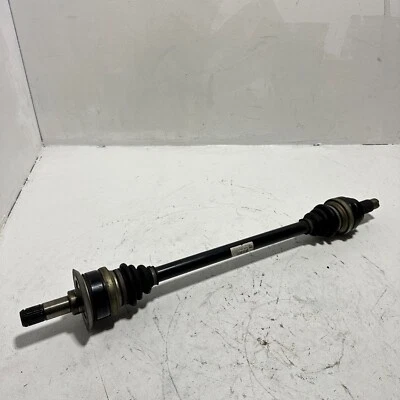 Eje trasero derecho del lado del pasajero OEM BMW 528i F10 2011-2016 2,0 L tracción trasera Foto 1 de 4