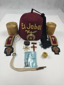 Lot of Knights Templar Mason's Badges Medal Hat Shoulder Straps Cross Colorado - Picture 1 of 7