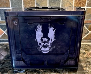 2015 Loot Crate Exclusive Halo 5 Guardians UNSC Ammo Crate Tin W/50+ Accessories - Picture 1 of 19