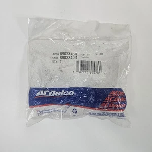 ACDelco GM OEM Engine Oil Cooler Line Connector 89023404 - Picture 1 of 2