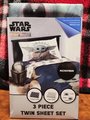 Star Wars The Mandalorian Baby Yoda Microfiber 3 Piece Twin Sheet Set New - Image 1 of 4