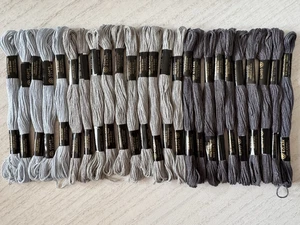 Coats & Clark Embroidery Floss Thread~Lot of 25 Skeins~Solid Gray Shades - Picture 1 of 5