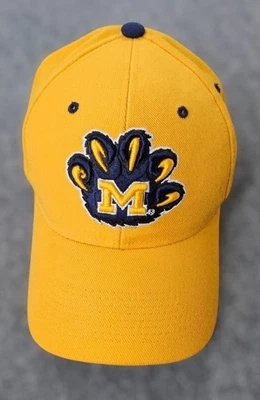 Vintage Michigan Wolverines Acrylic/Wool Fitted Zephyr Hat Cap Size 7 1/8 - Image 1 of 4