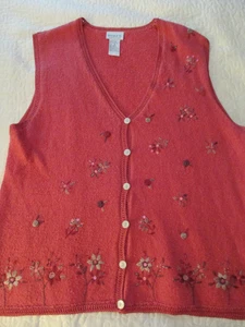 NWT! Koret Petites Women's Size S Coral Knit Sweater Vest Floral Embroidery 6-8 - Picture 1 of 11