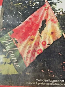  PINK HYDRANGEAS FLAG 28'' X 40" INDOOR/OUTDOOR    - Picture 1 of 6