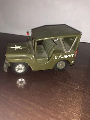 "Jeep Willys del ejército militar de hojalata fricción hecho en Japón de colección 4 3/4"" de largo" Foto 1 de 4