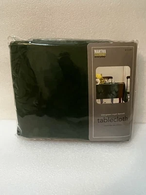 NEW MARTHA STEWART TABLECLOTH EVERGREEN ROYAL DAMASK ROUND 70 in. DIAMETER 177cm - Image 1 of 4