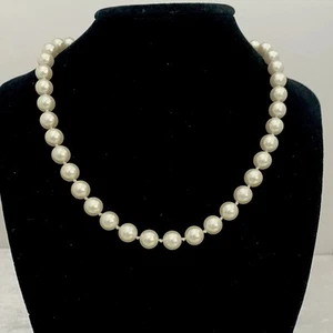 Pearl Necklace 10k Gold Filigree Clasp Hand Knotted Single Luster Strand Faux - Picture 1 of 11