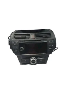 HONDA CROSSTOUR RADIO RECEIVER UNIT 2013-2015, USED, 39540TP6A820M1 - Picture 1 of 8