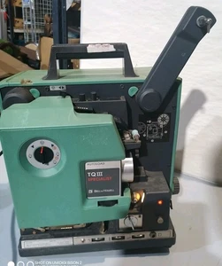 Bell & Howell TQIII Autoload 1698 16mm Cine Projector. - Picture 1 of 22