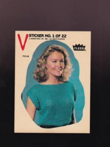 V Fleer - Tarjeta adhesiva 1984 1 Julie Parrish como Faye Grant - Imagen 1 de 2