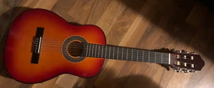 gut erhaltene Kindergitarre,Guitar classic,k 1,MSA schwarzer Gitarren-Rucksack - Bild 1 von 5