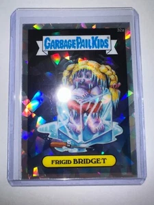 Garbage Pail Kids Chrome Series 1 Atomic Refractor 32a Frigid Bridget Topps OS1 - Picture 1 of 2