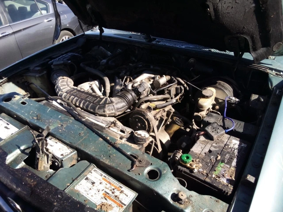 Interruptor de encendido usado se adapta a: Mazda B-4000 1994 grado A Foto 1 de 4