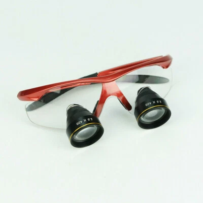 2.5X Lupa Quirúrgica Binocular TTL Lupas Dentales con Luz LED y Batería Foto 1 de 4