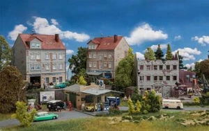 ## Faller 191772 Juego Edificio Años 50 ## - Imagen 1 de 3