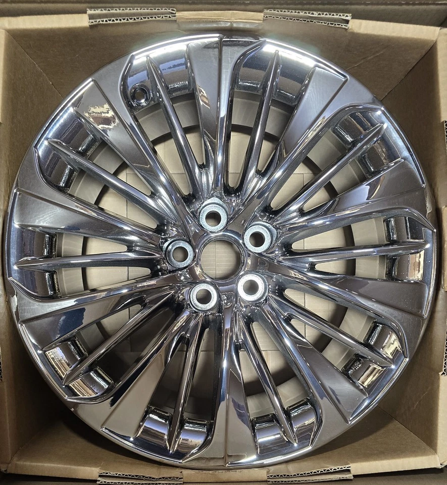 Factory OEM 20" Wheel Fits 2018-2023 LEXUS LS500/LS500H 4261150780 - Image 1 of 1