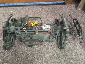 Arrma Senton 4x4 Mega 1/10 Short Course Truck Slider W/ Motor & Esc - Picture 1 of 10