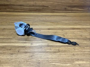 2017-2023 Rolls Royce Dawn RR6 Rear Right Seat Belt Retractor OEM 7425110 NOTE - Picture 1 of 12