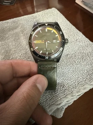 Citizen Eco-Drive Star Wars Edição Limitada Boba Fett AW1597-05W - Usado - Imagem 1 de 4