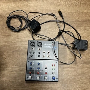 Alesis MultiMix 4 Channel Mixer USB Black Audio Console Mini Audio Interface - Picture 1 of 4