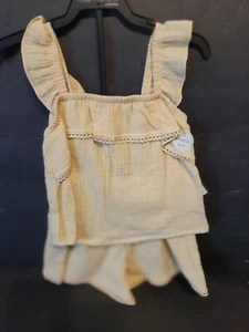 modern moments by gerber 2 piece Set yellow short set - Picture 1 of 2