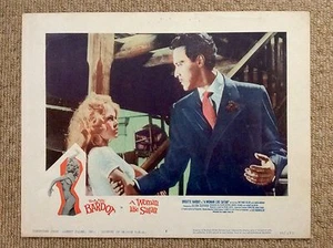 A WOMAN LIKE SATAN Original Movie Lobby Card Photo BRIGITTE BARDOT ANTONIO VILAR - Picture 1 of 1