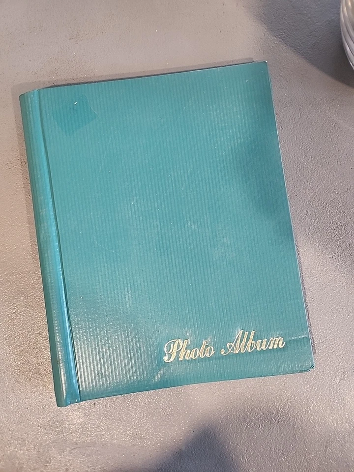 Álbum de fotos vintage genealogía libro verde SIN USAR en excelente estado 9 páginas  Foto 1 de 3