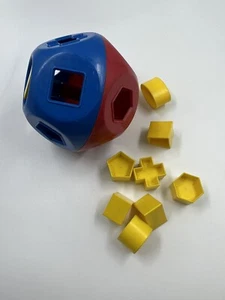 Tupperware Toy Shape Sorter - Picture 1 of 1