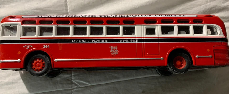 Corgi Classics 54009 New England Transportation Bus GM 4507 Ltd Edition No.6 - Image 1 of 4