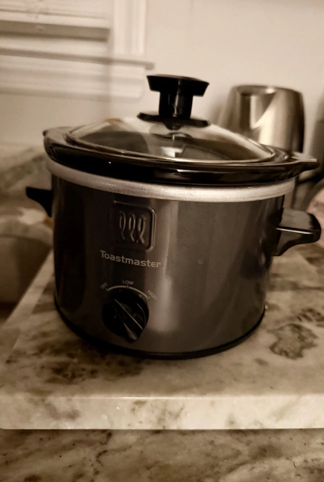 Olla de cocción lenta Toastmaster 1,5 cuartos - Modelo: TM-151SC Foto 1 de 1