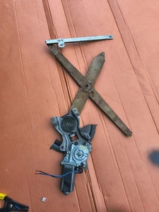 1991-1996 Impala SS Caprice Passenger Front Window Regulator W/ Motor OEM GM - Picture 1 of 3