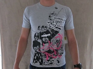 Camiseta QUIKSILVER Calce Ajustado Para Hombre Talla PEQUEÑA Gris Nueva con Etiquetas - Imagen 1 de 4