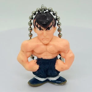 Vintage Capcom Bandai Street Fighter Fei Long Mini Figur Schlüsselanhänger Retro - Bild 1 von 4
