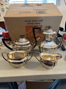 Old Sheffield Silver Plate 4Pc Coffee Pot/ Tea Pot Set, Hand Engraved Clean - Picture 1 of 8