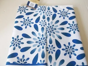 Juego de 2 toallas paños de cocina NUEVO CON ETIQUETAS 12"X25" azul y blanco floral - Imagen 1 de 2